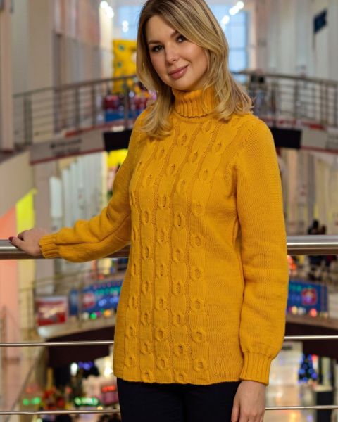 Maglione con Punto Trecce e Collo alto