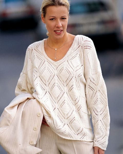 Pull con Rombi Traforati