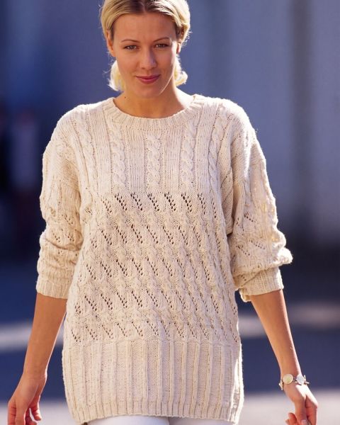 Pull con Punto Traforato a Trecce