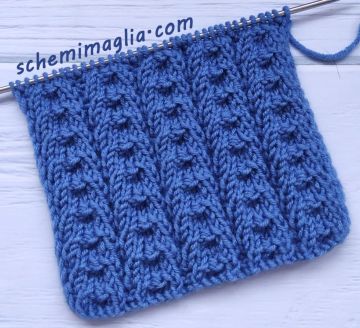 Righe in rilievo verticali ai ferri